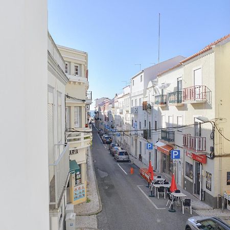 Feel Nazare - Nautical House Apartment Ruang foto